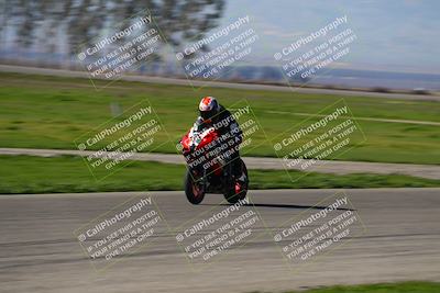 media/Feb-11-2024-TrackDaz (Sun) [[0c6448d9ff]]/Group B/Grid and Front Straight/